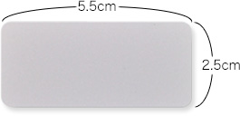 一般的な大きさ(縦 約2.5cm×横 約5.5cm)の名札